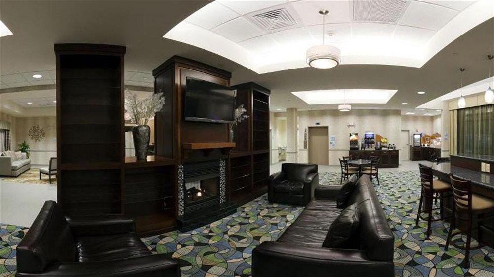 Comfort Inn & Suites Plainville-Foxboro Екстер'єр фото