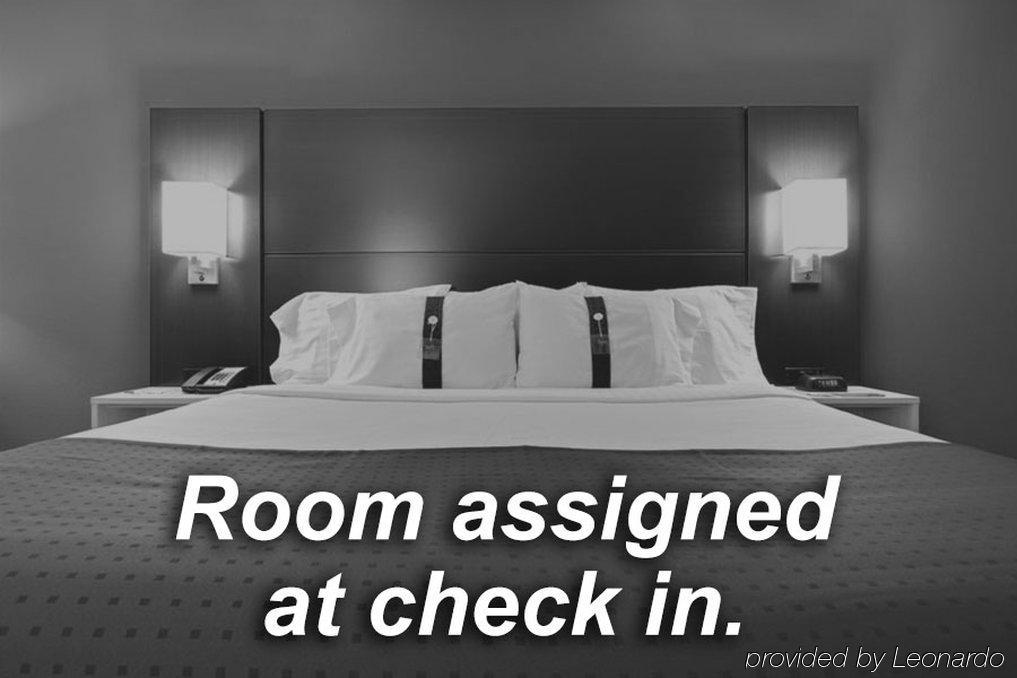Comfort Inn & Suites Plainville-Foxboro Екстер'єр фото